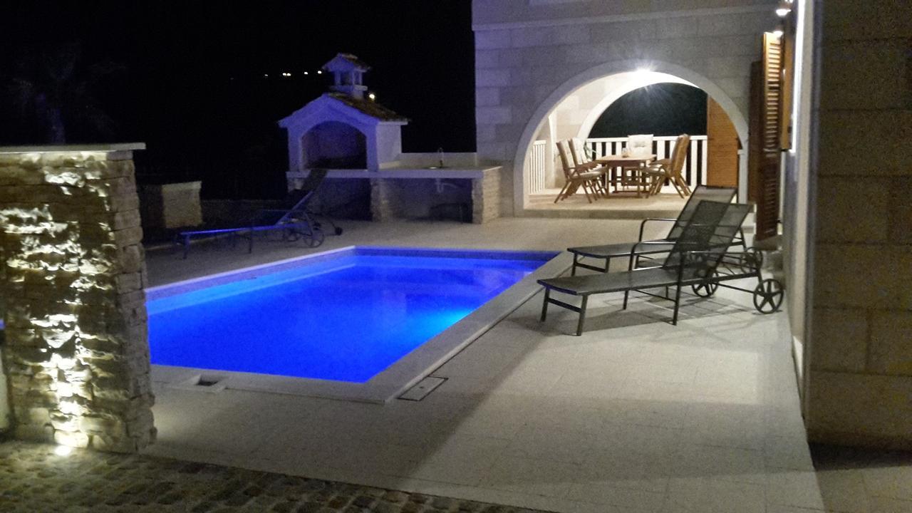 Villa Elena セヴィド エクステリア 写真